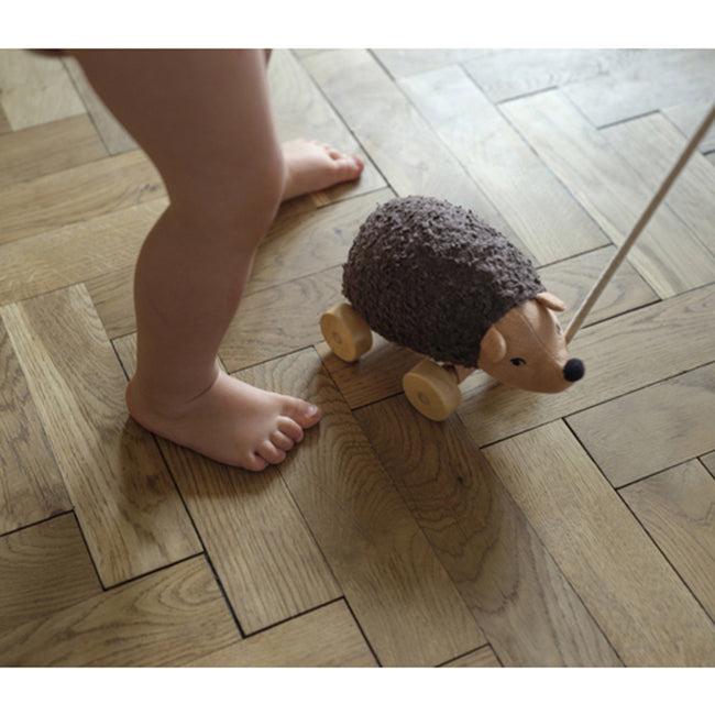 2006238492-fabelab-20cm-hannah-hedgehog-kids-children-wooden-pull-along-toy-3
