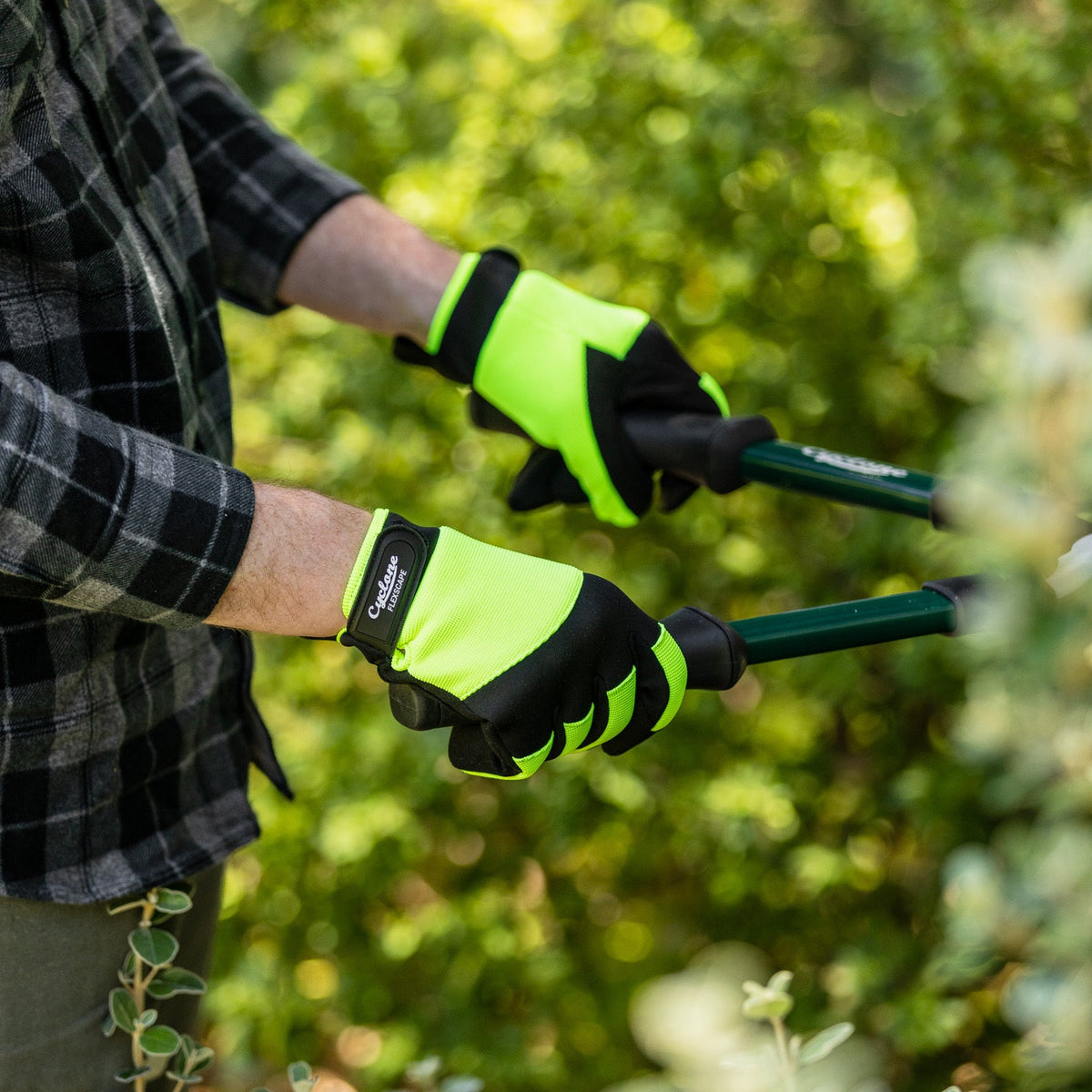 20114335-cyclone-size-xl-flexscape-gardening-gloves-synthetic-leather-hivis-yellow