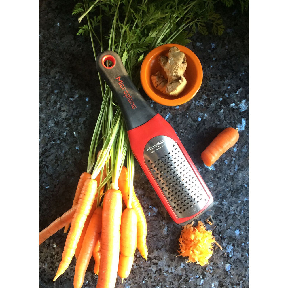 1501-microplane-artisan-coarse-grater-stainless-steel-lime-zester-red