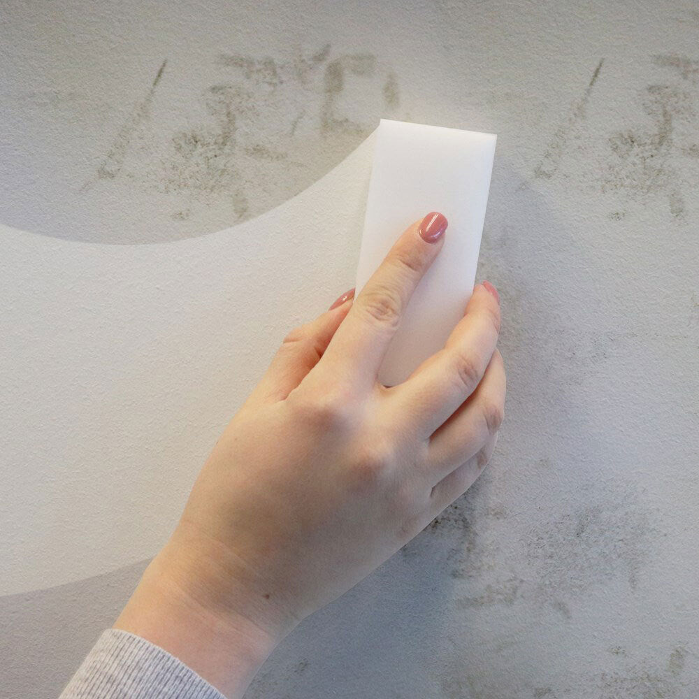 69721-white-glove-micro-abrasion-cleaning-eraser