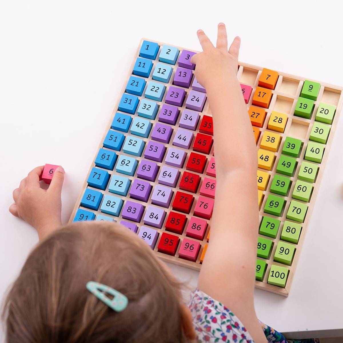 100pc Bigjigs Toys Wooden 29.2cm Number Cubes w/ Tray Kids Toy 3+