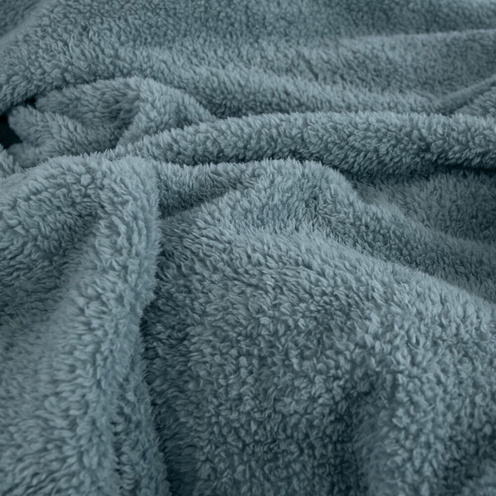 Ardor Boudoir Polyester Teddy Fleece Bed Blanket/Throw Sea Mist 245x240cm