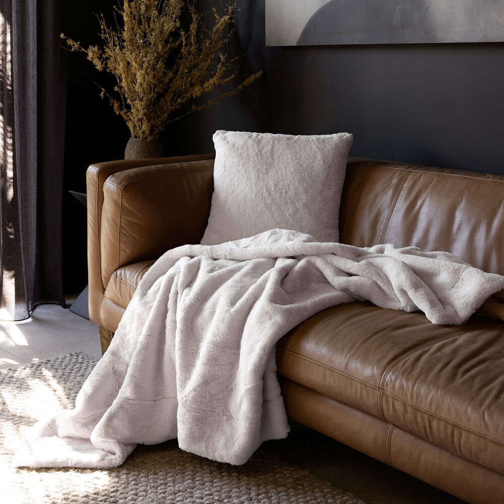 Bambury Frida Warm Sofa Blanket Soft Faux Fur Bedroom Throw 150x200cm Snow