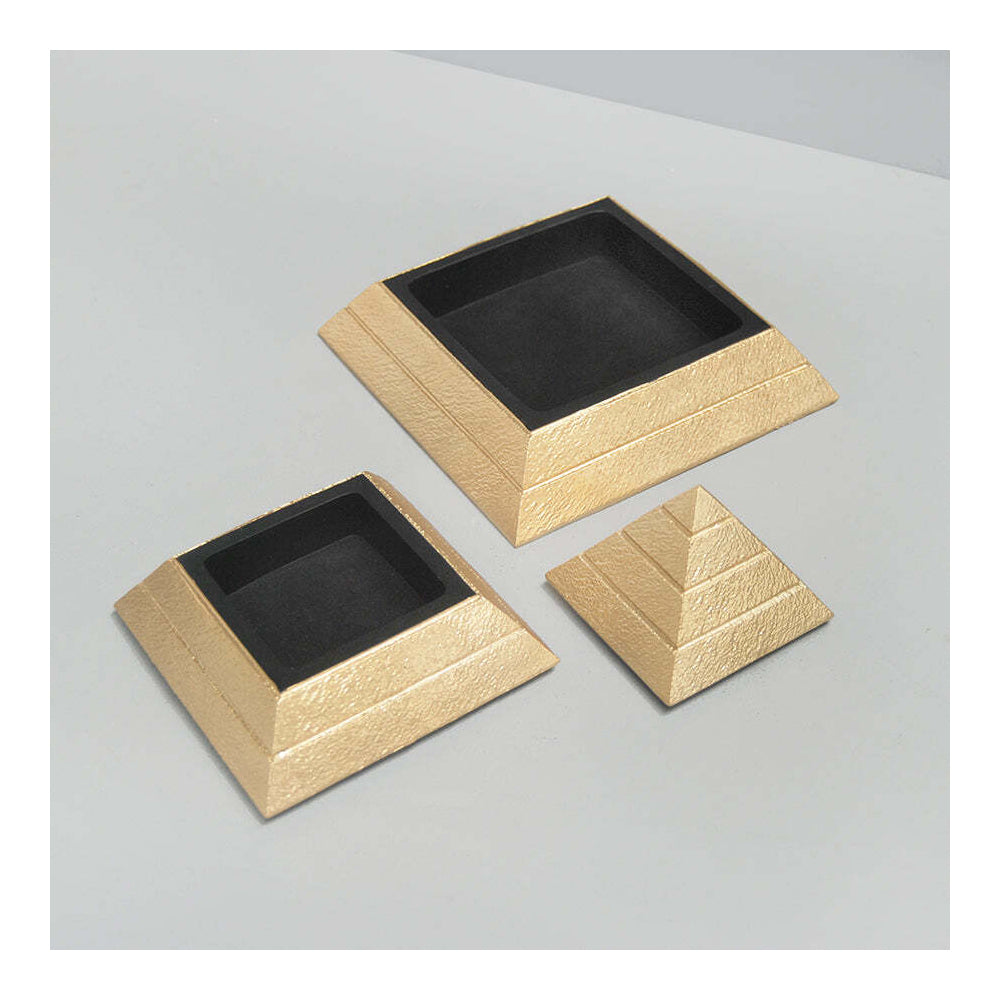 White Moose Resin Pyramid Storage Box Home Decor - Gold