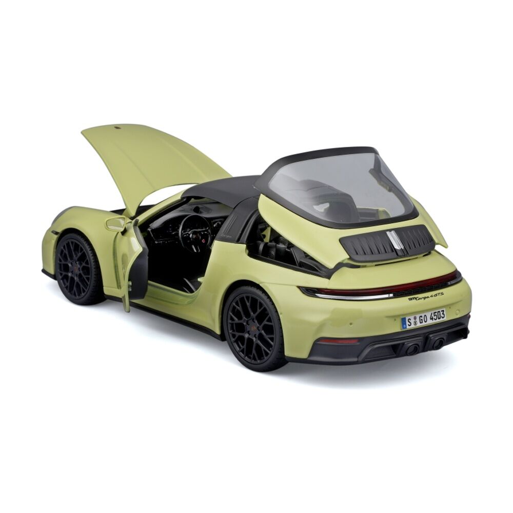 Maisto Diecast Model 1 18 2025 Porsche 911 Targa 4 GTS Car Replica Yellow 18cm