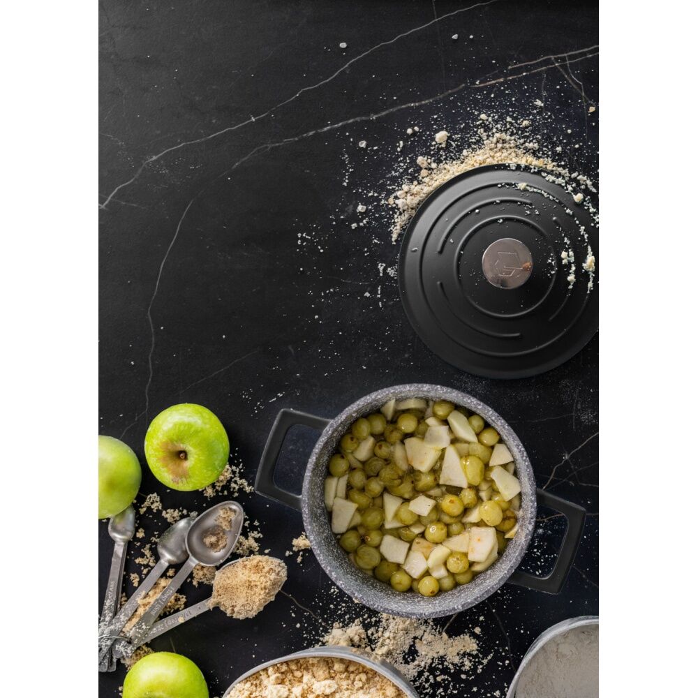 MasterCraft Cast Aluminium Casserole Dish Kitchen Cooking Pot 1.4L Black 16cm