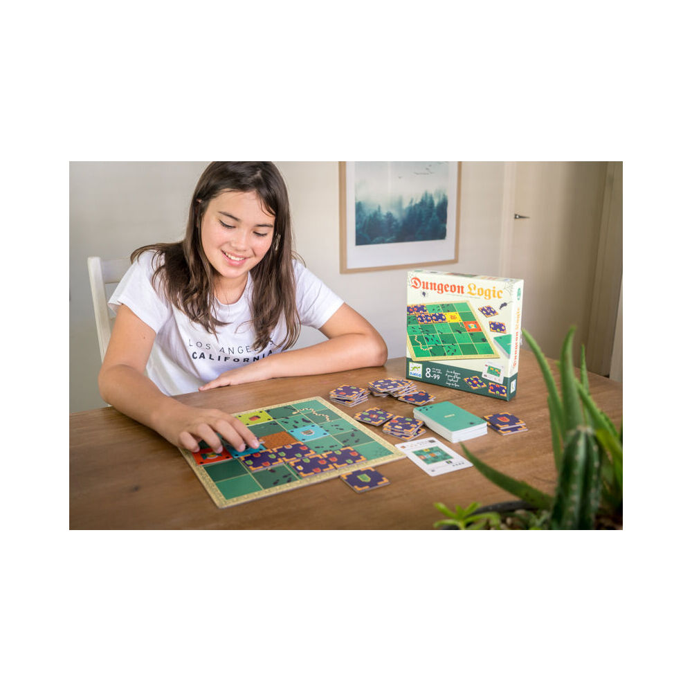 Djeco Dungeon Sologic Kids/Children Card/Board Puzzle Game 8y+