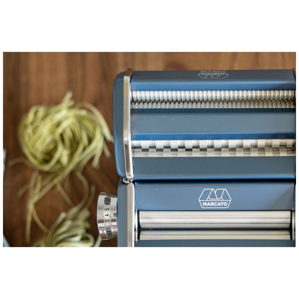 Marcato Atlas Plus Pasta Machine W/ 4 Pasta-Shape Settings Powder Blue