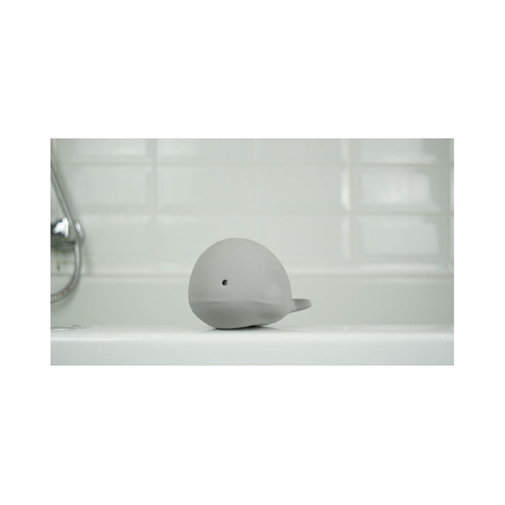 2PK Tikiri 10cm Ocean Buddy Rubber Whale 97502 Baby Toy 0m+ Grey