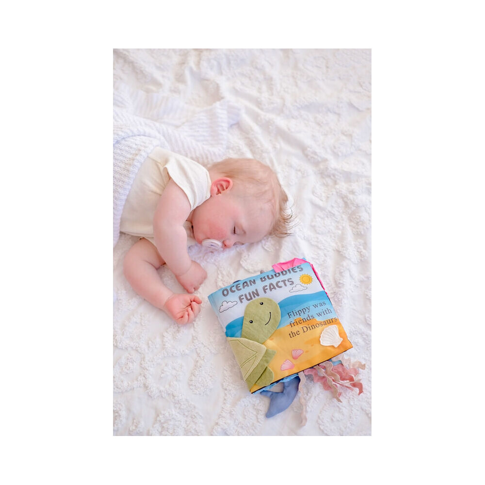 Tikiri Ocean Buddies Facts Activity Book 94103 6m+