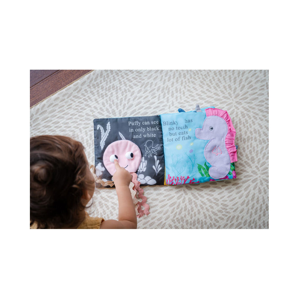 Tikiri Ocean Buddies Facts Activity Book 94103 6m+