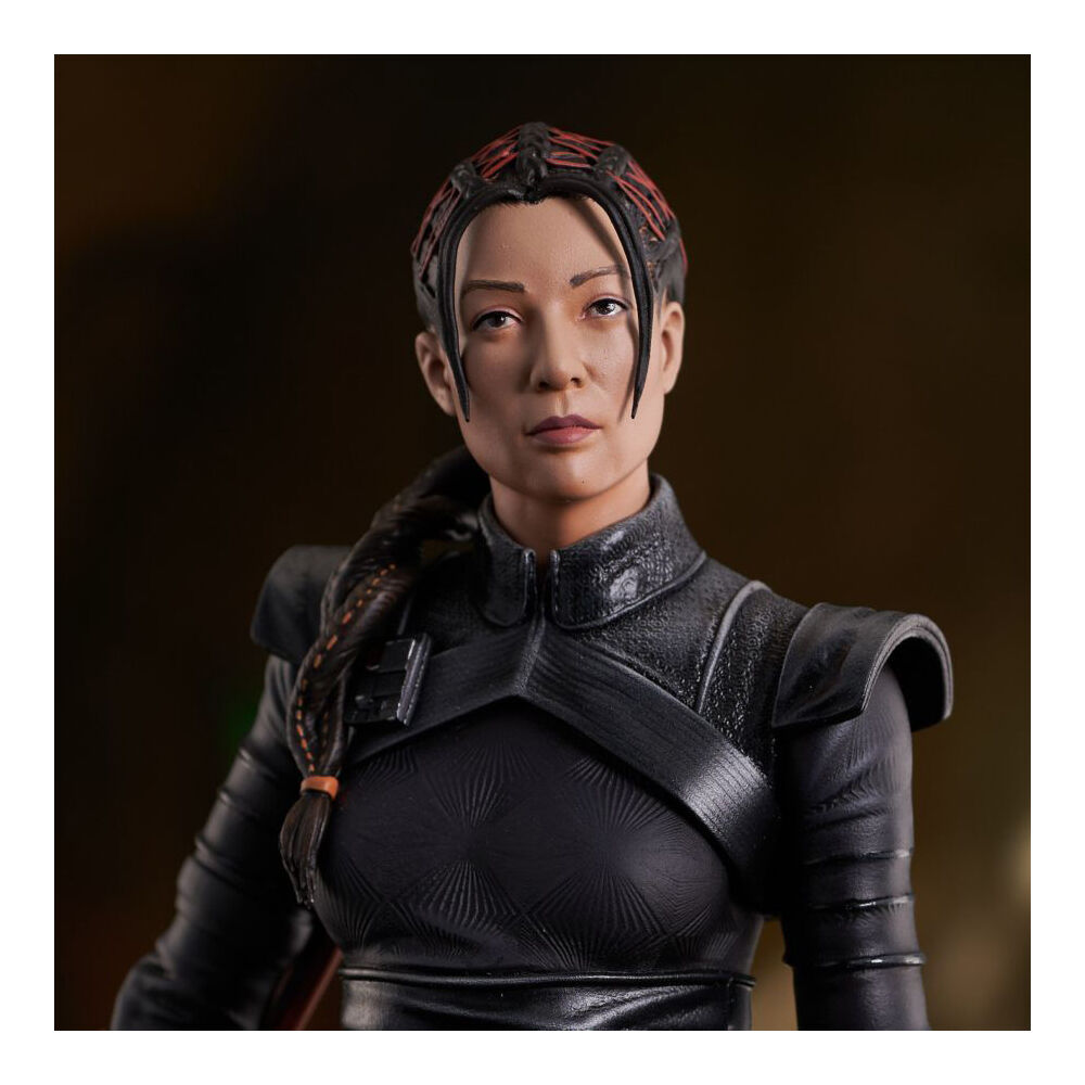 Star Wars: The Mandalorian - Fennec Shand Premier Statue
