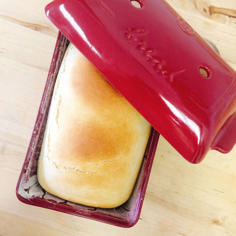 Emile Henry 24cm Ceramic Bread Loaf Baker Dish w/Lid Rectangle - Burgundy