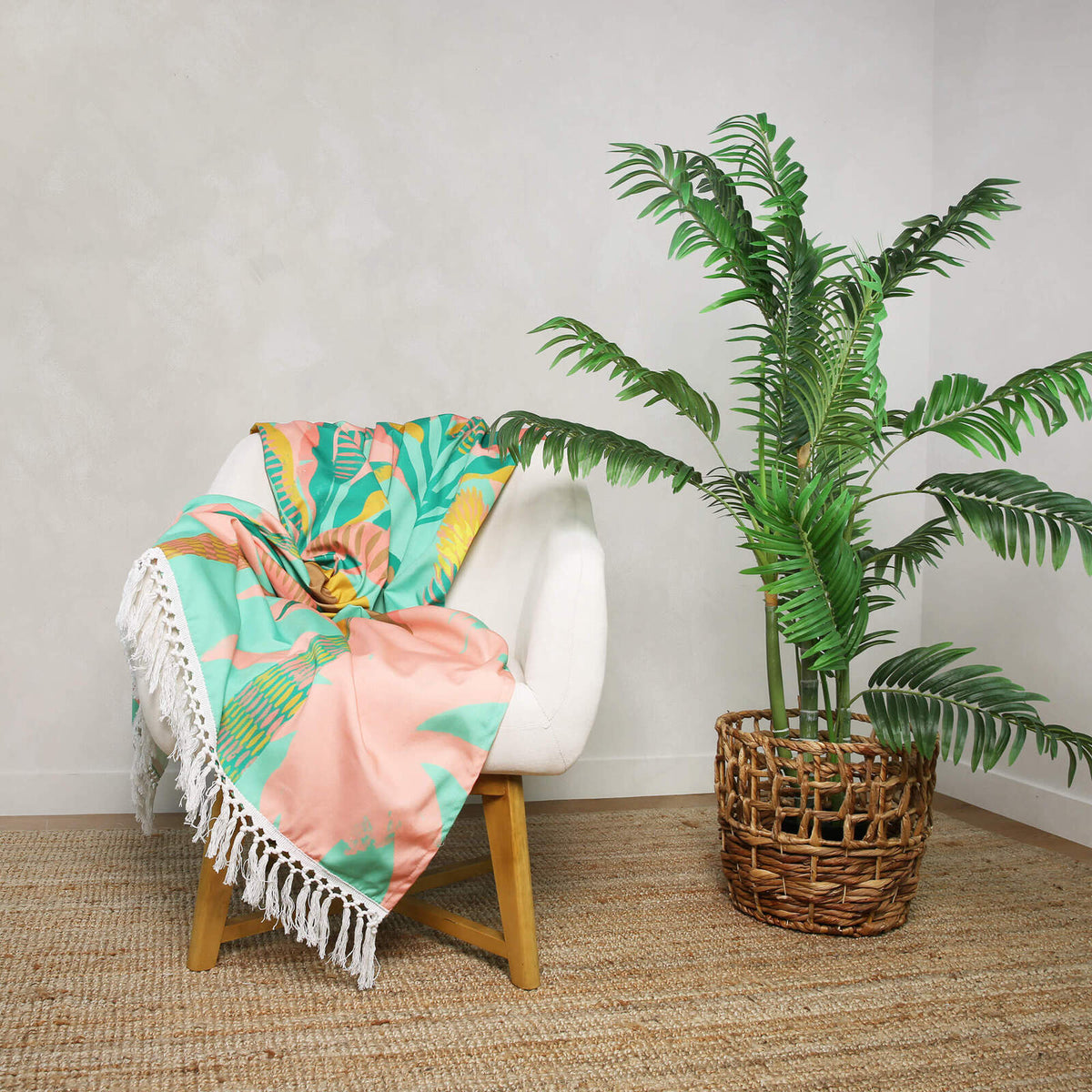 Rayell Plantation 130x170cm Canvas Throw Blanket - Pink