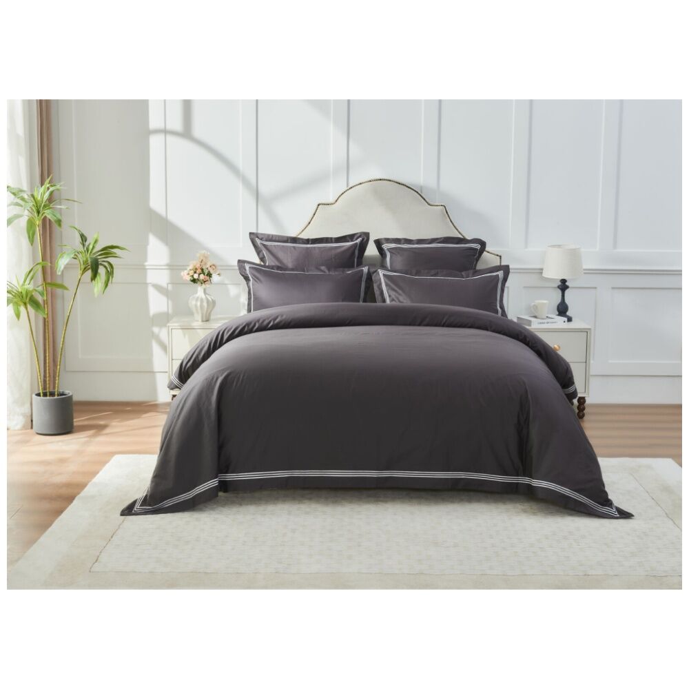 Grosvenor House 500TC Hotel Embroidered Quilt Set Charcoal W/ White