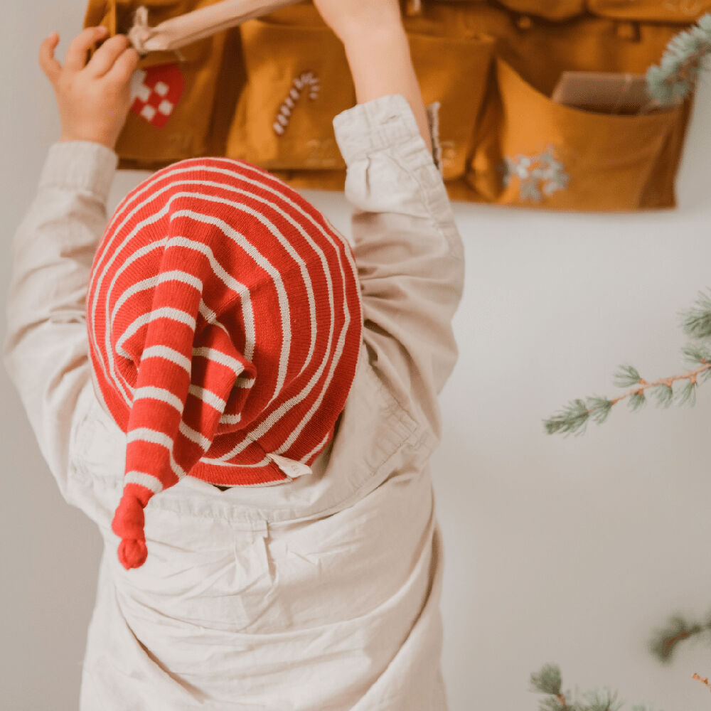 Fabelab Christmas Woodland Knitted Elf Hat Beanie Rio Red Kids Size 4-6y