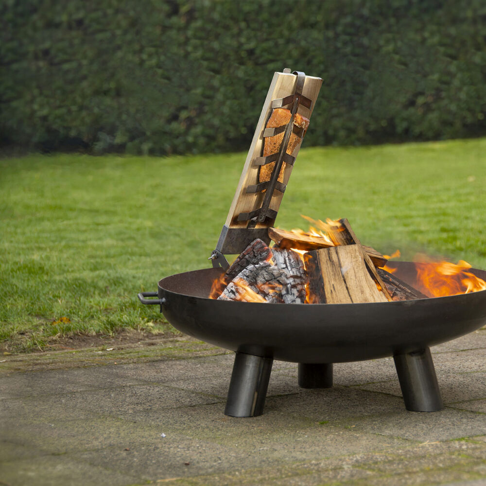 Esschert Design Salmon Flame Board Outdoor Camping 55.2cm Natural