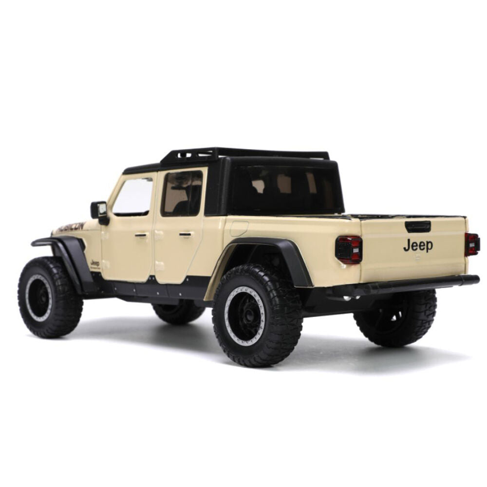 Just Trucks 2020 Jeep Gladiator 1:24 Scale Diecast Vehicle Car Figure Beige