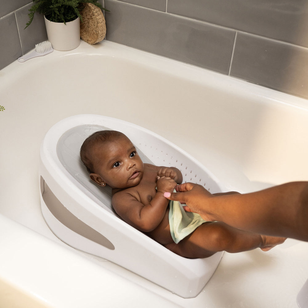 Ingenuity Easy Rinse Baby/Infant Bather 57x36cm - White 0m+