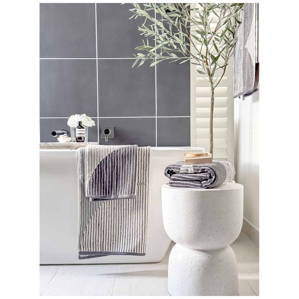 KAS Australia Harri Bath Towel Modern Cotton Yarn Dyed Jacquard 600GSM Charcoal