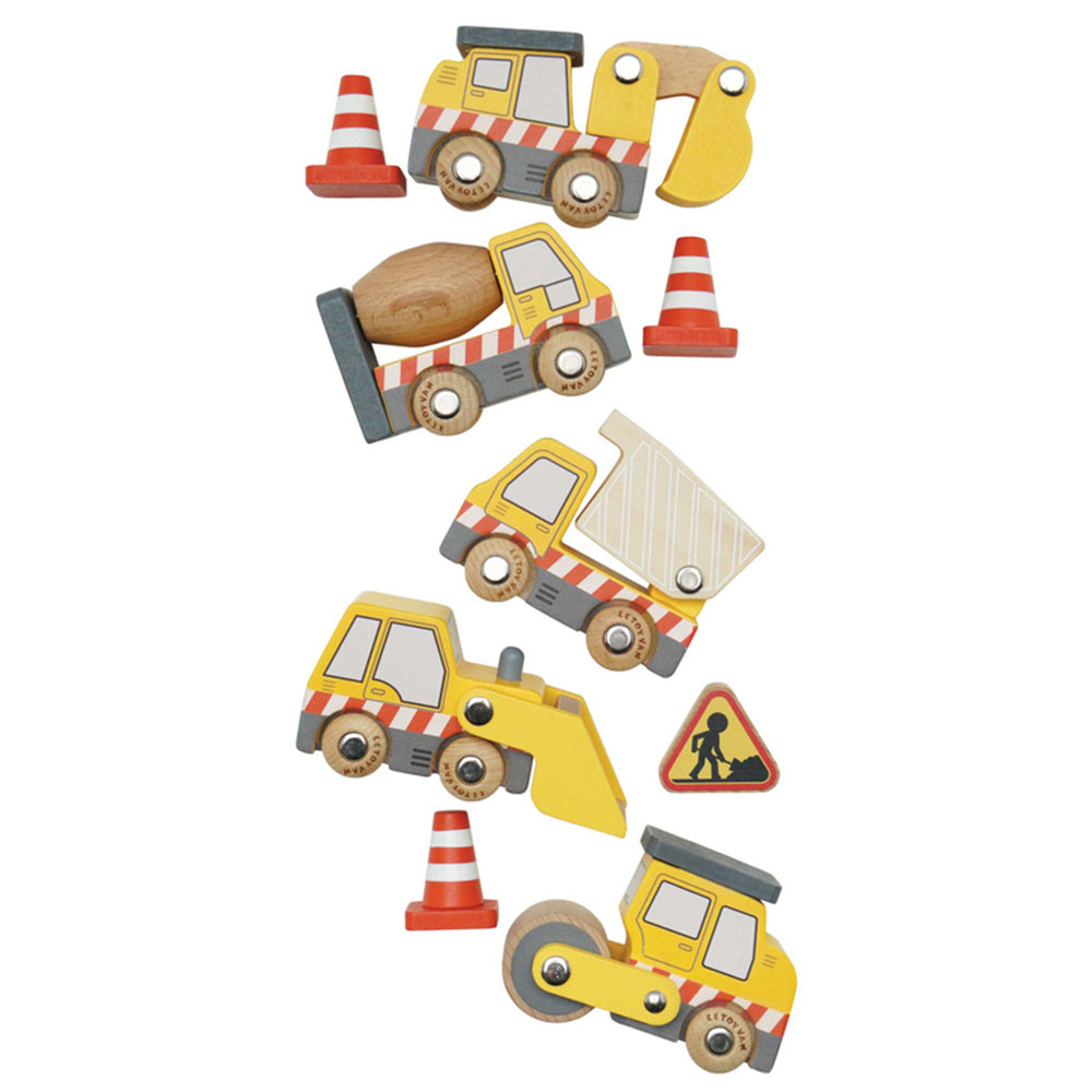 5pc Le Toy Van Construction Set w/ Signs/Cones 9x6cm Wooden Toy 2y+