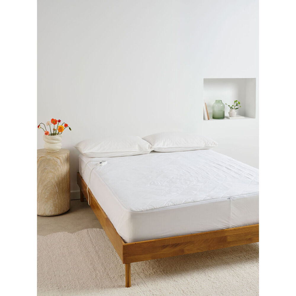 Linen House Quilted Electric Blanket Cream