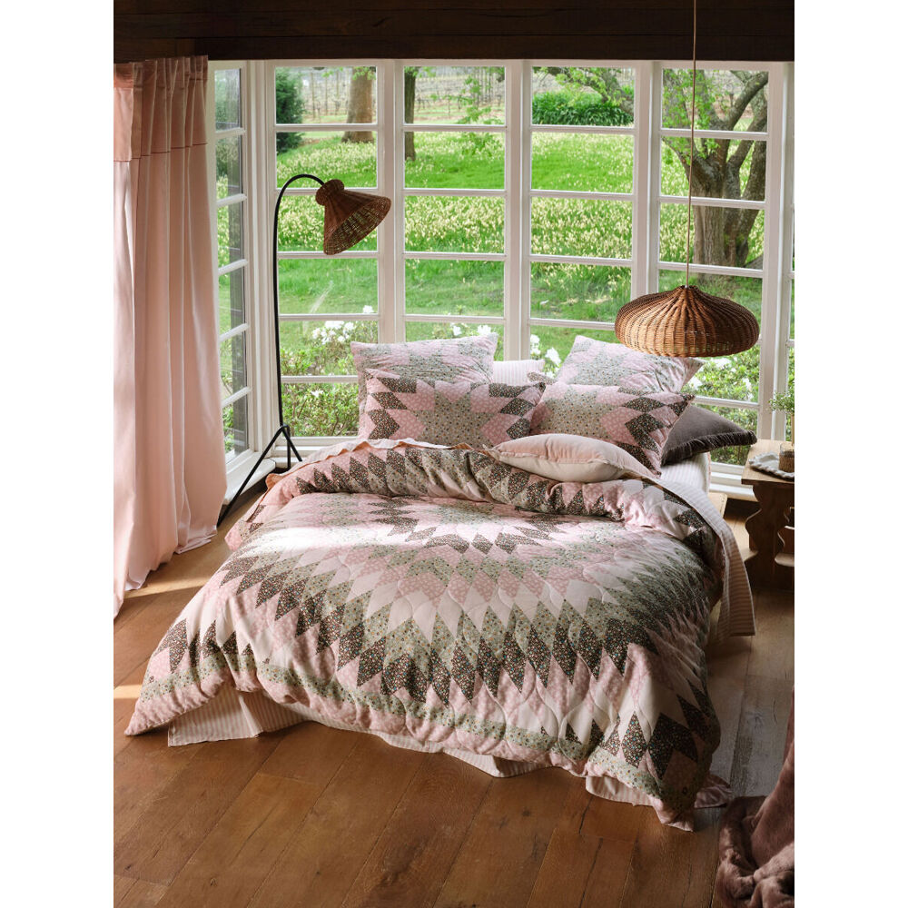 Linen House Dusty Rose Bedroom Quilt Cover Set