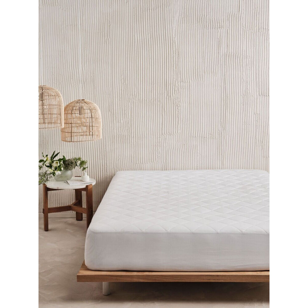 Linen House Kind Cotton Bed Mattress Protector White