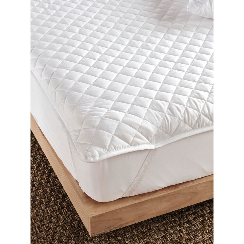 Linen House Comfy Bed Mattress Protector White