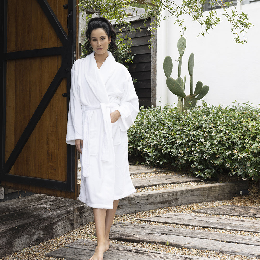 Bambury Womens Microplush Comfy Bath Robe Dressing Gown Size S/M White