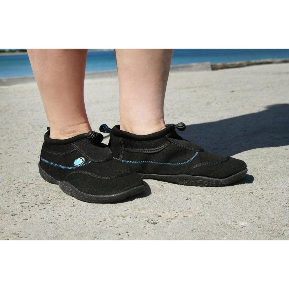 Oz Ocean Meelup Aqua Beach/Pool Shoes For Kids Size 1 - Black