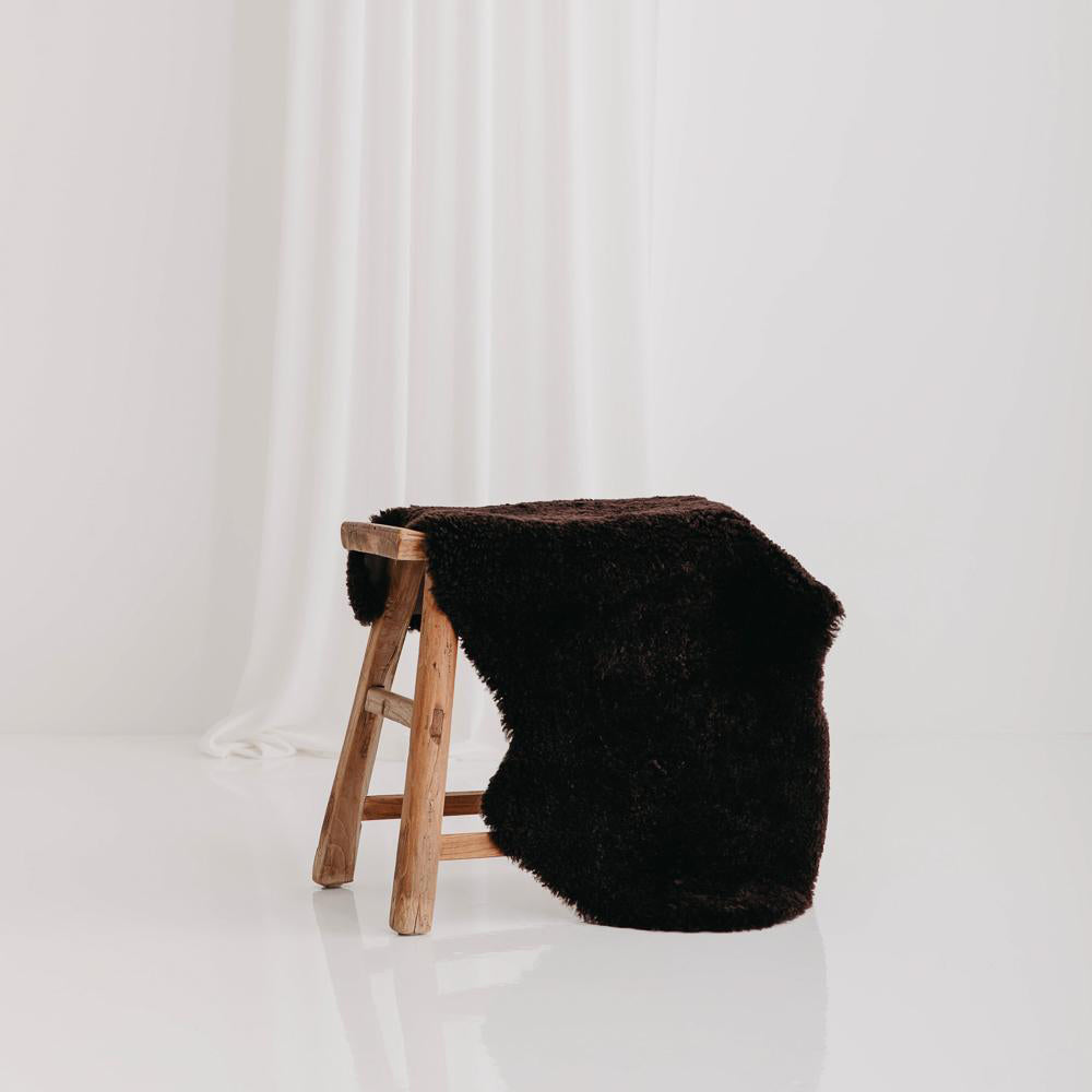 Huxford Grove The Kingston Sheepskin Rug Home/Room Decor - Cafecito