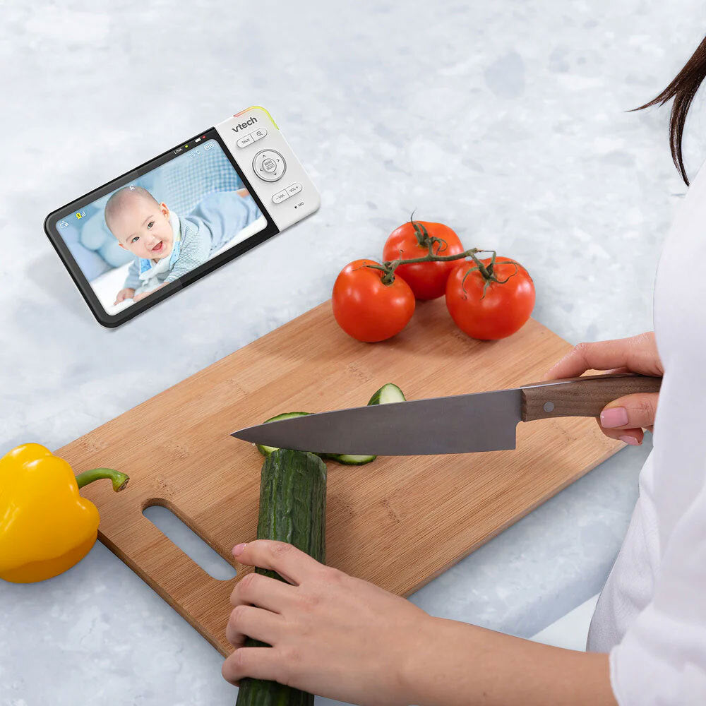 VTech HD Pan & Tilt Video Monitor With Remote Access