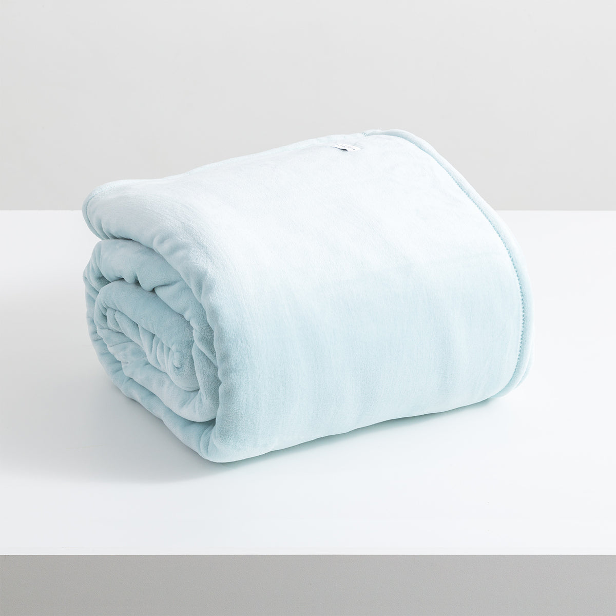 Renee Taylor Plush Super King Blanket 380GSM Ultra Soft Velvet Blue