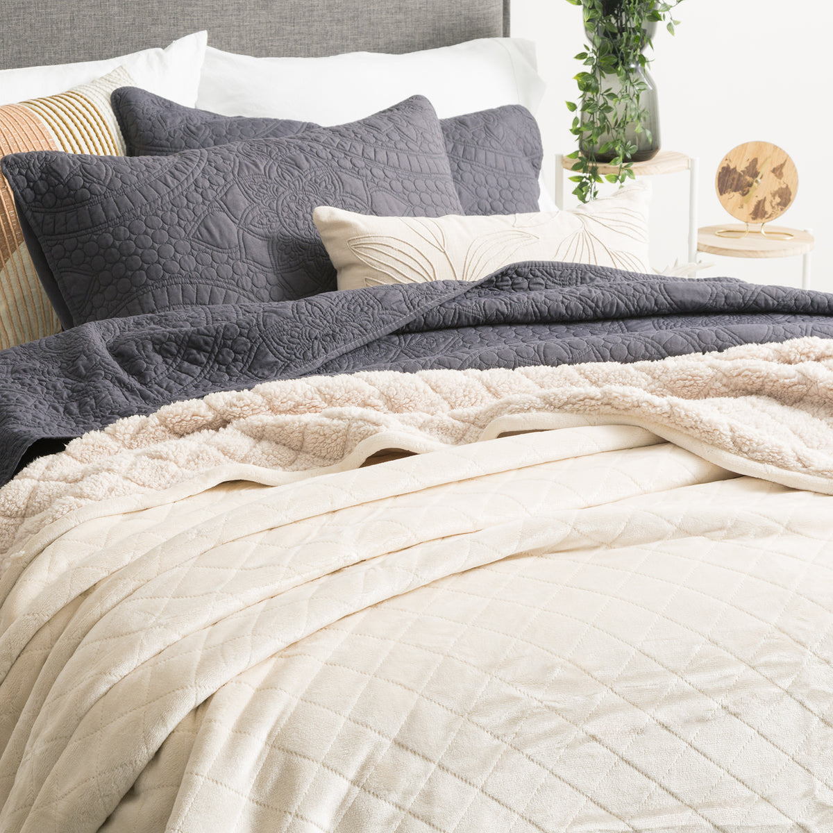 Renee Taylor Heston Queen/King Blanket 480GSM Velvet Sherpa Stone