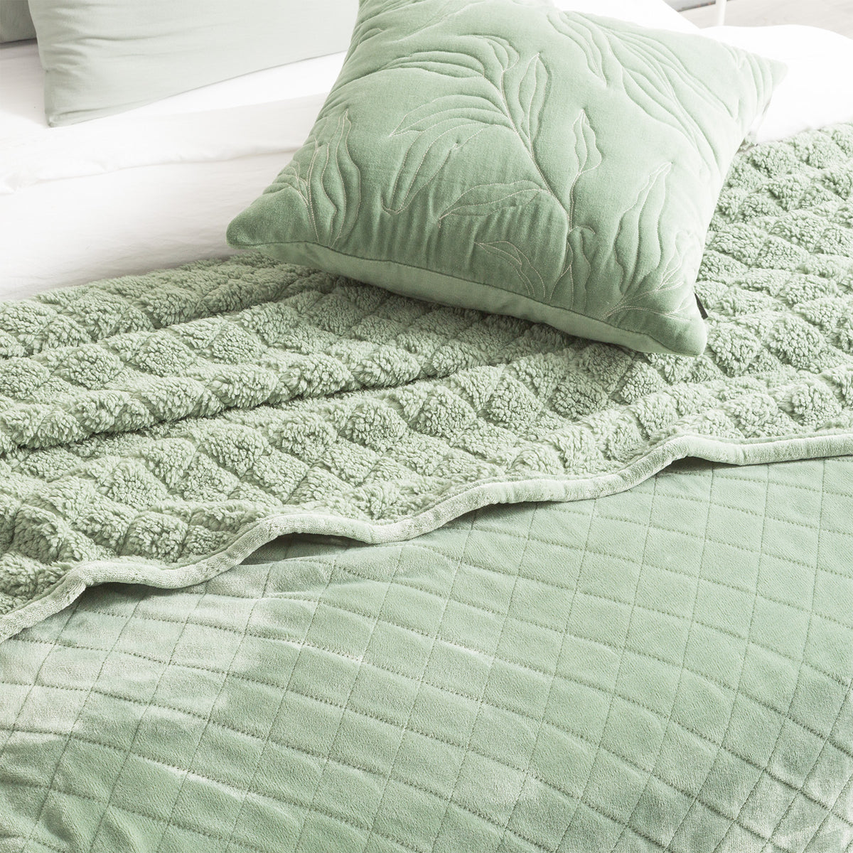 Renee Taylor Heston Queen/King Blanket 480GSM Velvet Sherpa Eucalyptus