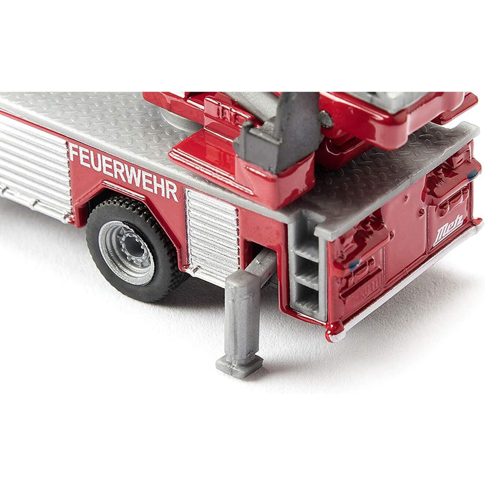 Siku 1:87 Scale Diecast Mercedes Benz Fire Engine Kids 161mm Toy 3y+