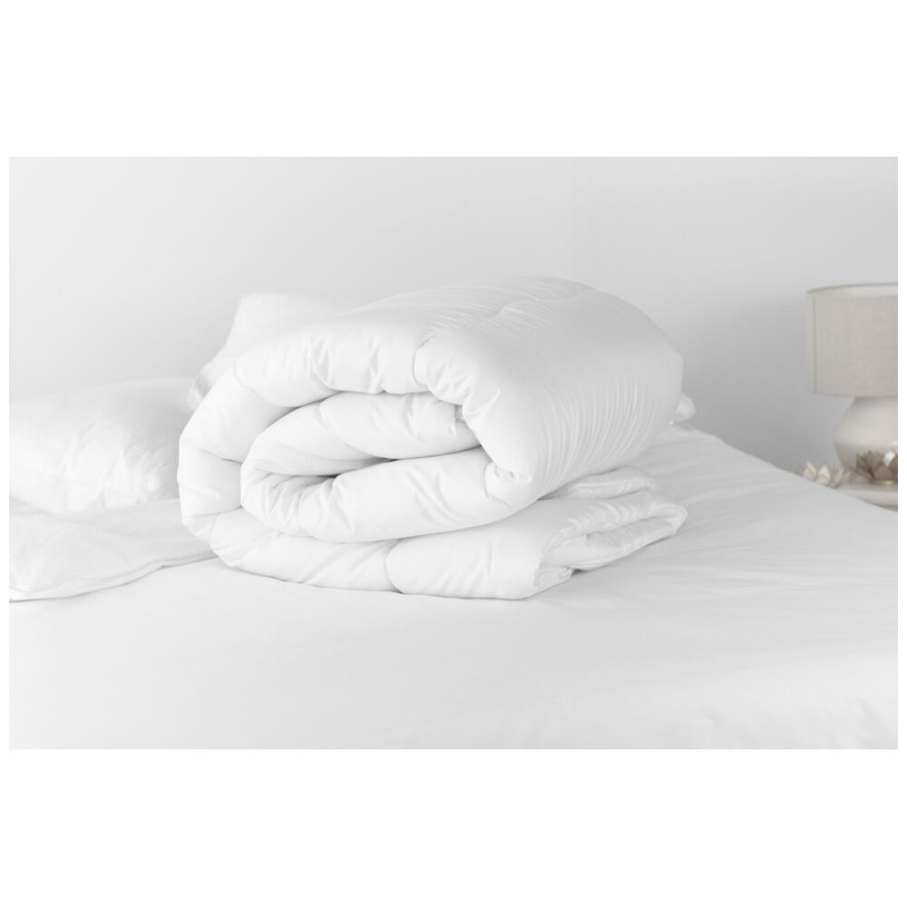 Tontine Allergy Plus Stain Ease Quilt All Seasons Athsma Friendly