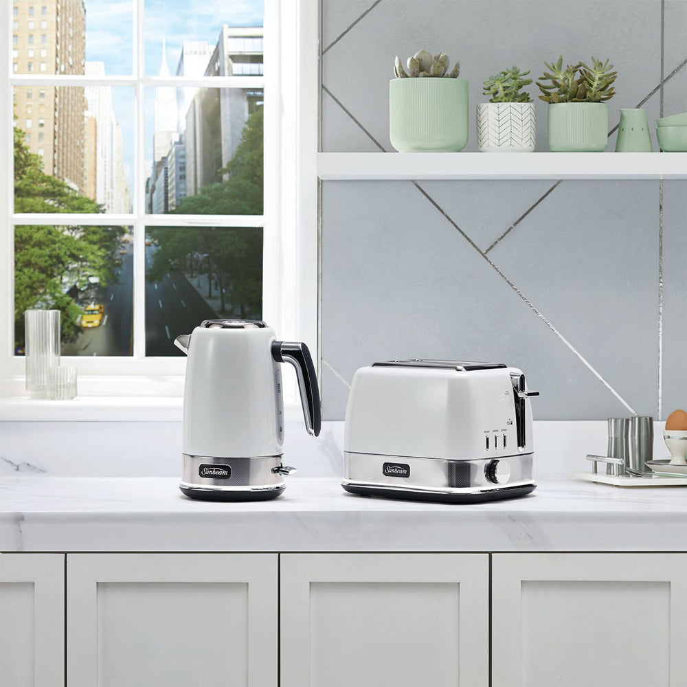 Sunbeam New York Collection 925W 2-Slice Toaster White/Silver