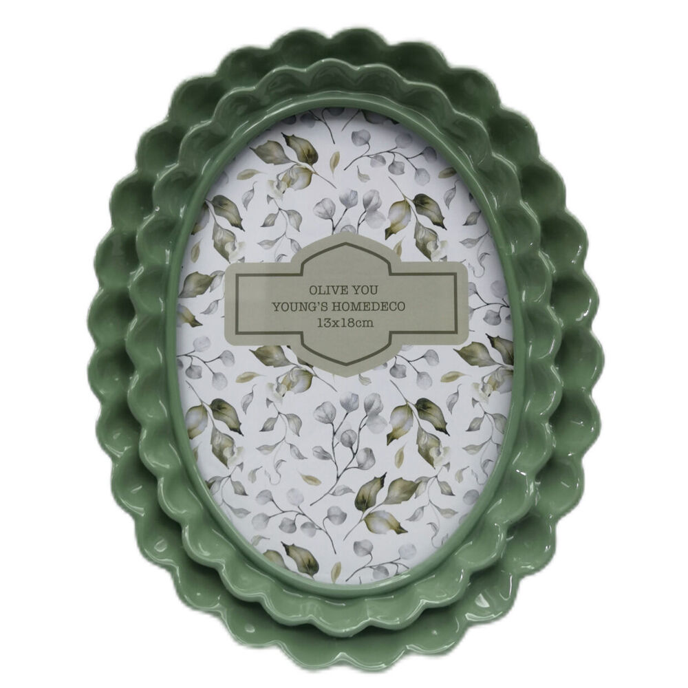Urban Resin/Wood Lotti Petal Oval Frame 5x7in 22x18cm Sage Green