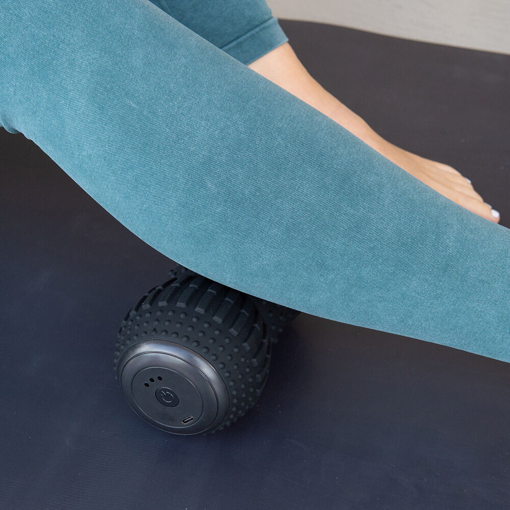FitSmart Vibroller V1 Massager Muscle Recovery Roller 17x9cm - Black