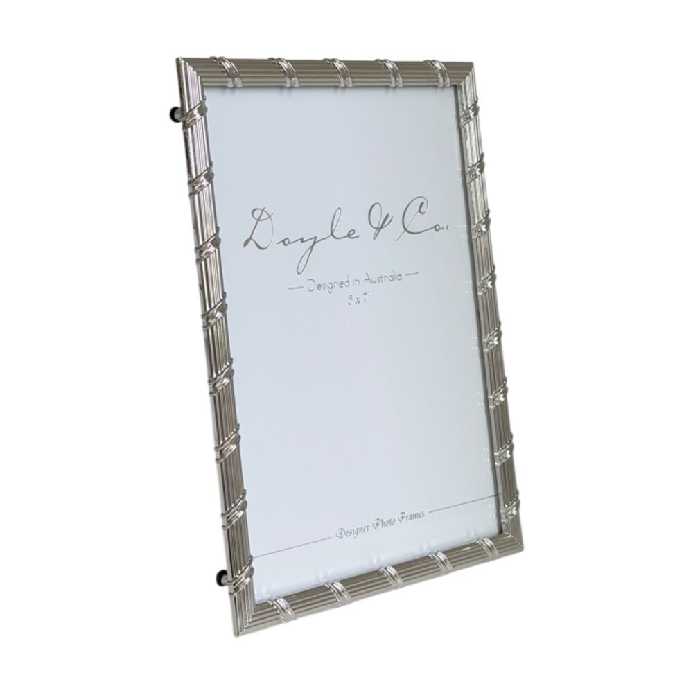 2PK SS Collective Silver Textured W/ Criss Cross Photo Frame Rectangle 5x7