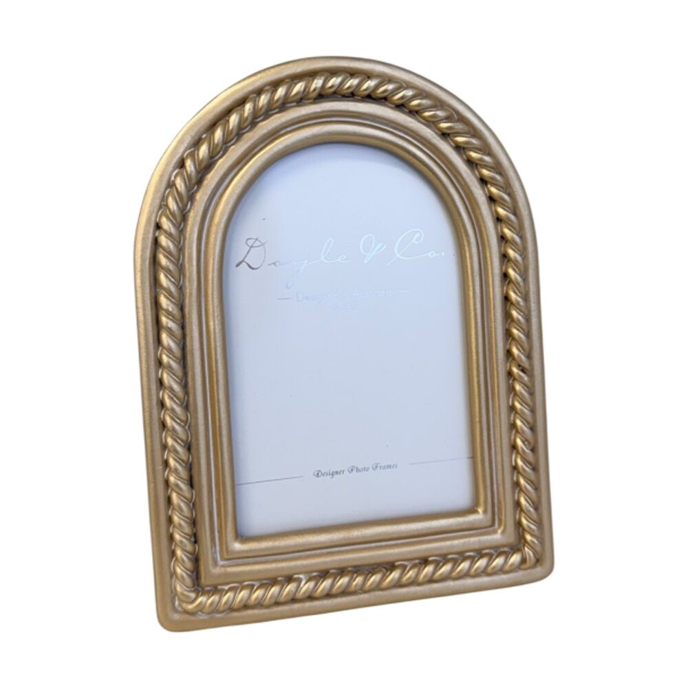 SS Collective Gold Arch Photo Frame With Textured Rope Detail 4x6