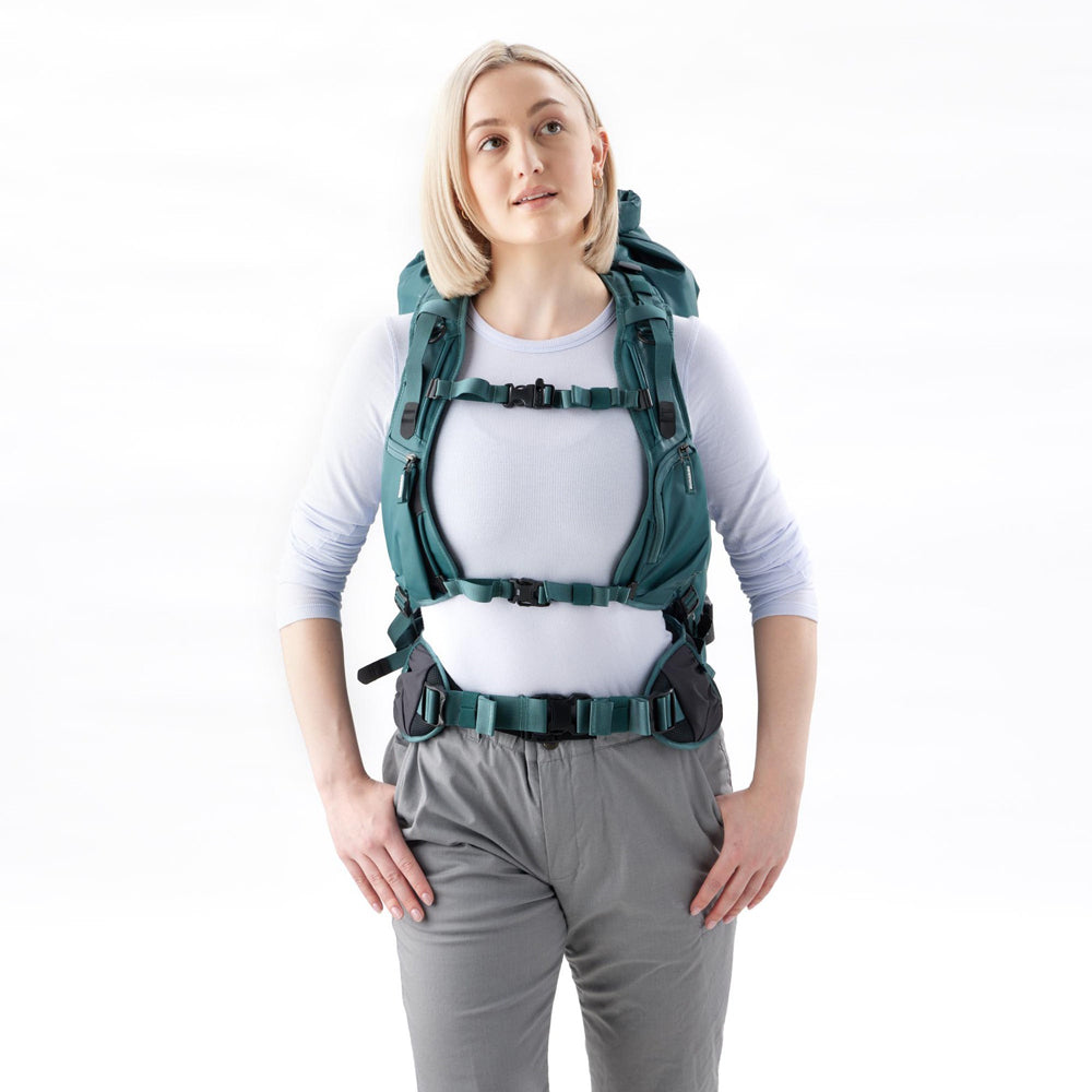 Shimoda Action X40 V2 Women's Starter Kit w/ Medium DSLR Core Unit - Teal