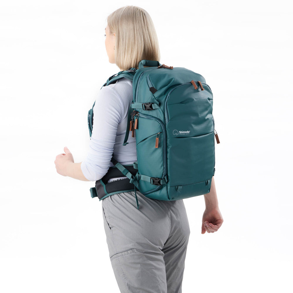 Shimoda Explore V2 25 Women's Starter Kit w/ Small Mirrorless Core Unit - Teal