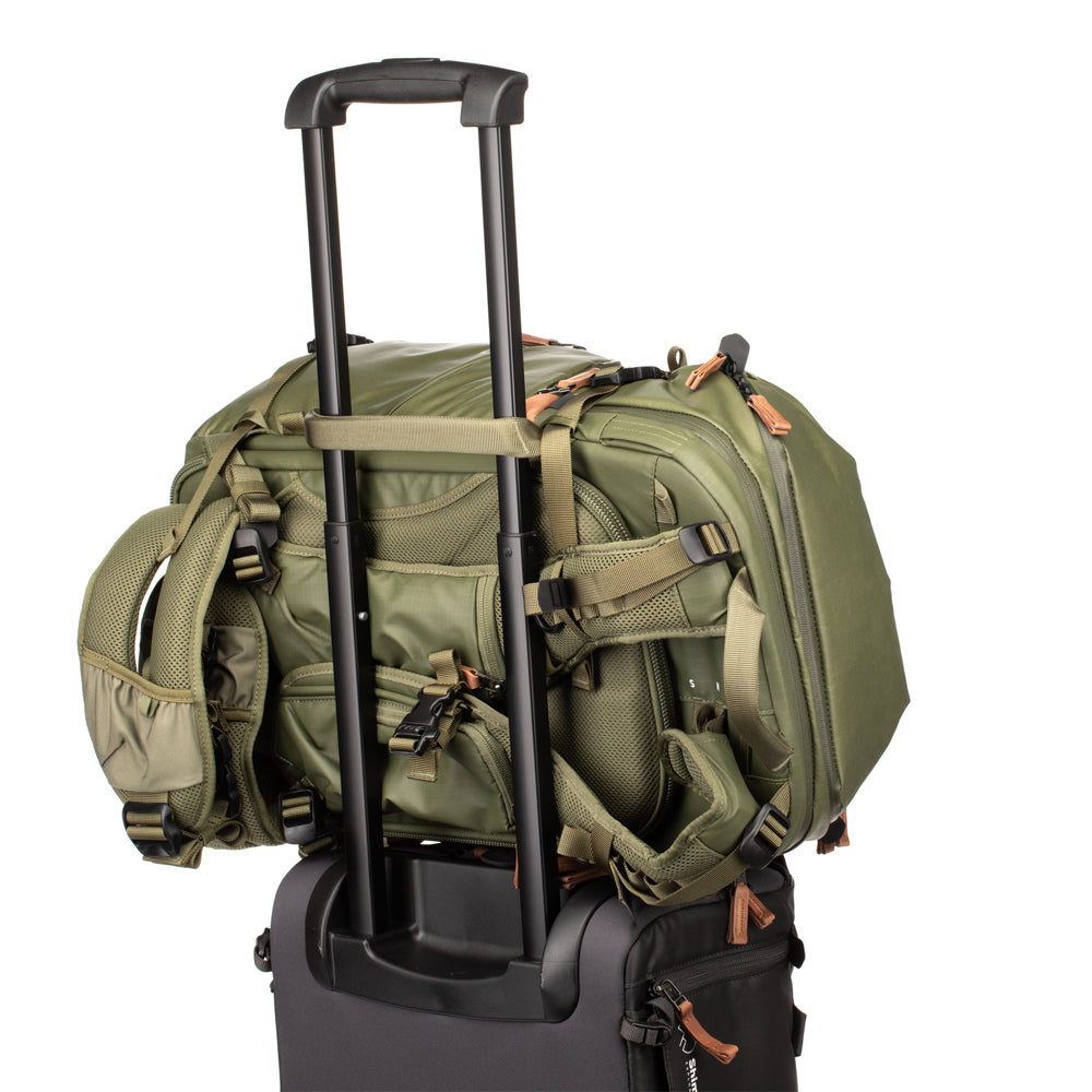Shimoda Explore V2 30 Starter Kit w/ Medium Mirrorless Core Unit - Army Green