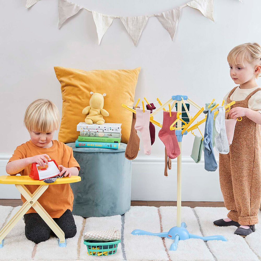 Casdon Wash Day Set Washing Line and Ironing Board Toy Kids Children 3y+