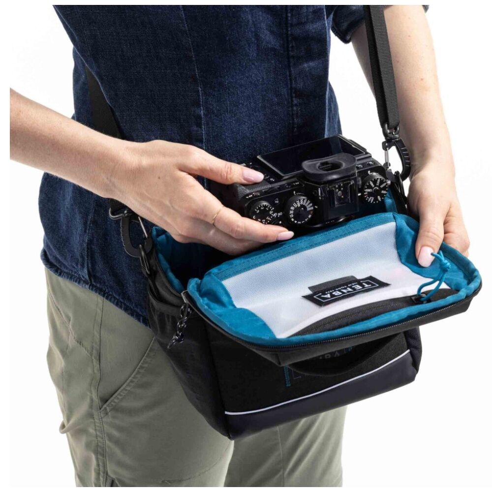Tenba Skyline V2 8 Shoulder Bag Water-Repellant DSLR - Black