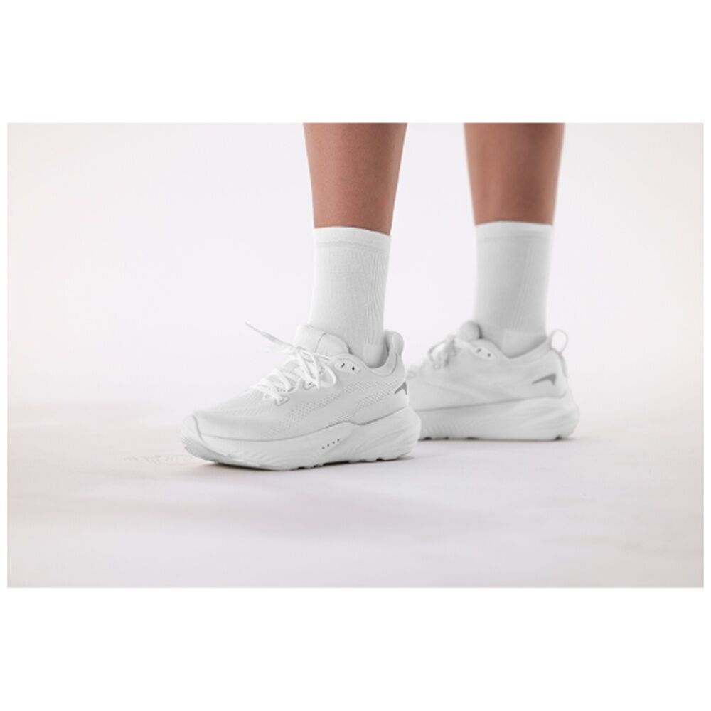 Balega Hidden Comfort Mini-Crew Moisture Wicking Cushioned Socks White