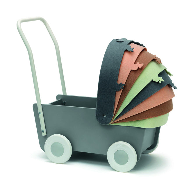 19-2003-skrallan-wooden-pram-w-felt-concertina-hood-for-dolls-2y